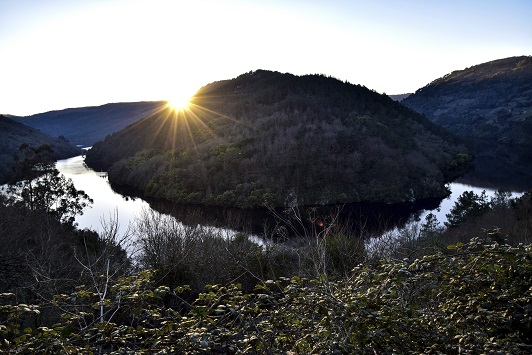 Accesit: Río Miño, meandro Cabo do Mundo" de Antonio Cortiñas Cortiñas