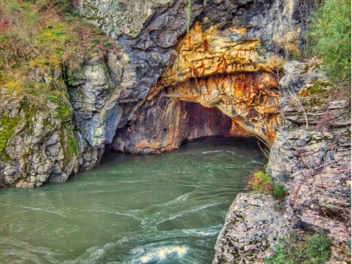 Túnel de Montefurado. Río Sil